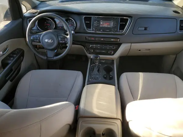 KNDMB5C14G6083436 2016 KIA SEDONA - Image 8