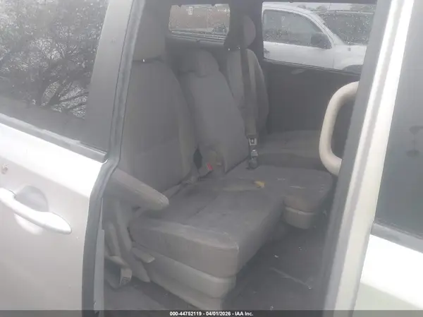 KNDMB5C14G6084120 2016 KIA SEDONA - Image 8