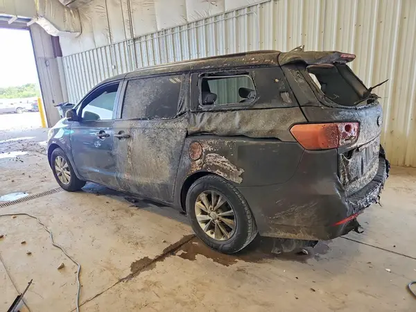 KNDMB5C14G6084764 2016 KIA SEDONA - Image 2