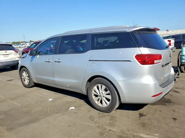 KNDMB5C14G6090368 2016 KIA SEDONA - Image 2