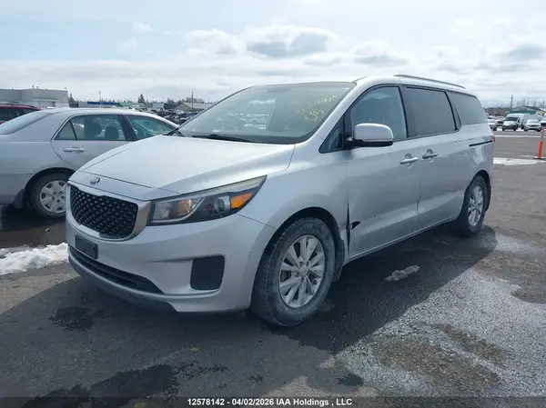 KNDMB5C14G6092136 2016 KIA SEDONA - Image 2