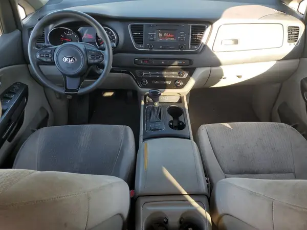 KNDMB5C14G6092167 2016 KIA SEDONA - Image 8