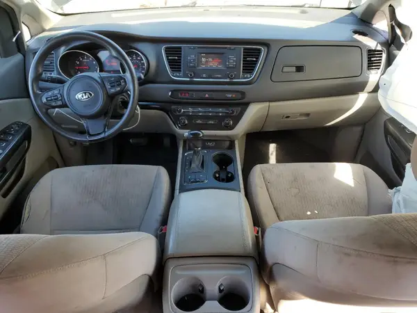 KNDMB5C14G6095487 2016 KIA SEDONA - Image 8