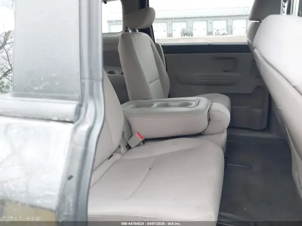 KNDMB5C14G6098387 2016 KIA SEDONA - Image 8