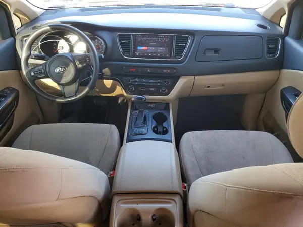 KNDMB5C14G6103586 2016 KIA SEDONA - Image 8