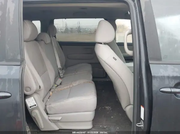 KNDMB5C14G6114314 2016 KIA SEDONA - Image 8