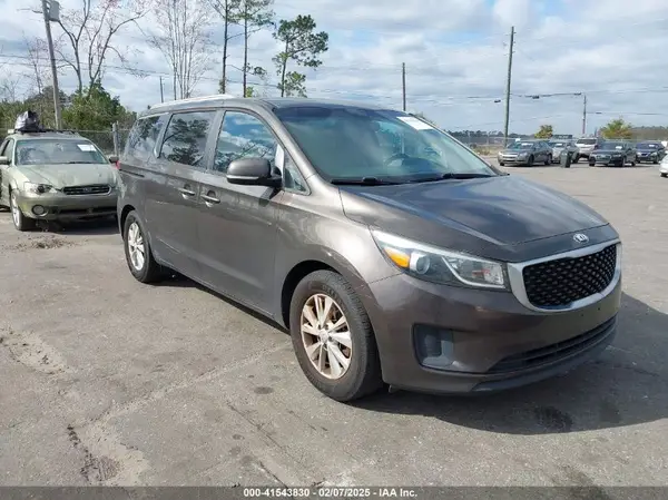 KNDMB5C14G6114331 2016 KIA SEDONA - Image 1