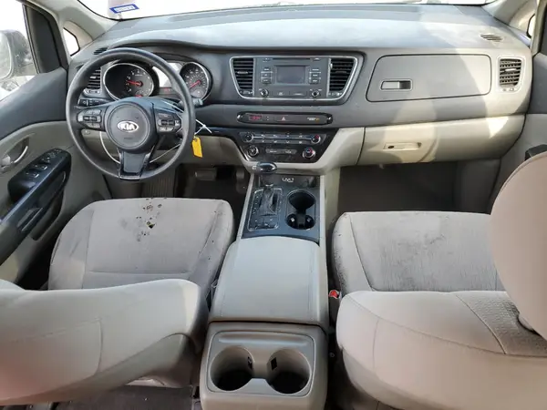 KNDMB5C14G6128519 2016 KIA SEDONA - Image 8