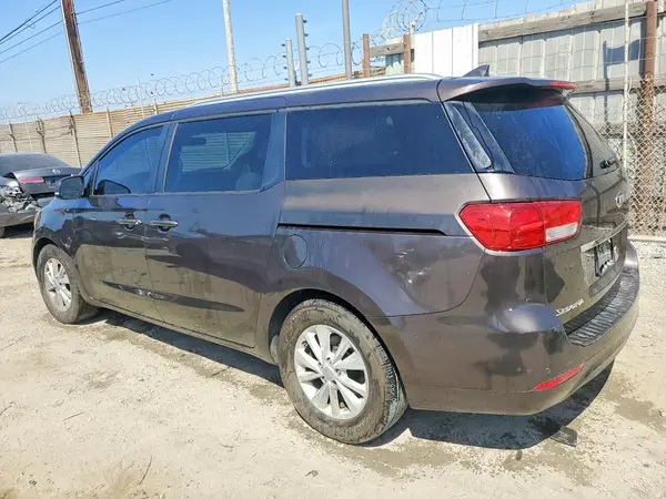 KNDMB5C14G6151444 2016 KIA SEDONA - Image 2