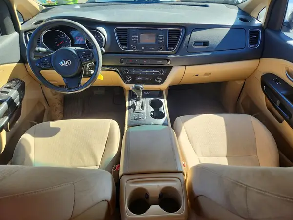 KNDMB5C14G6162444 2016 KIA SEDONA - Image 8