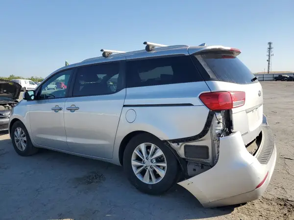 KNDMB5C14G6164467 2016 KIA SEDONA - Image 2