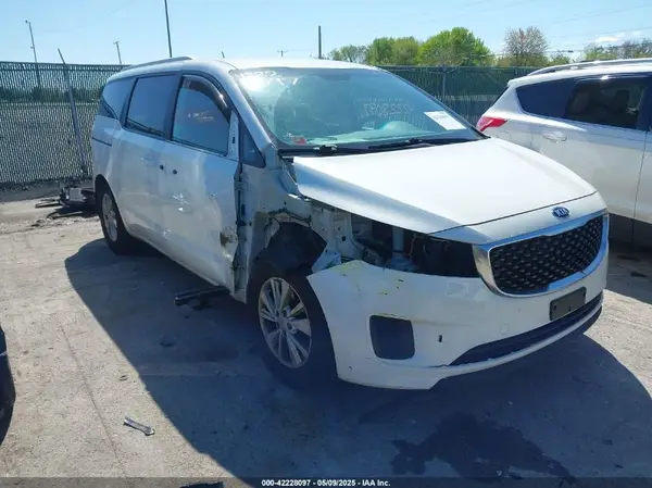 KNDMB5C14G6178935 2016 KIA SEDONA - Image 1