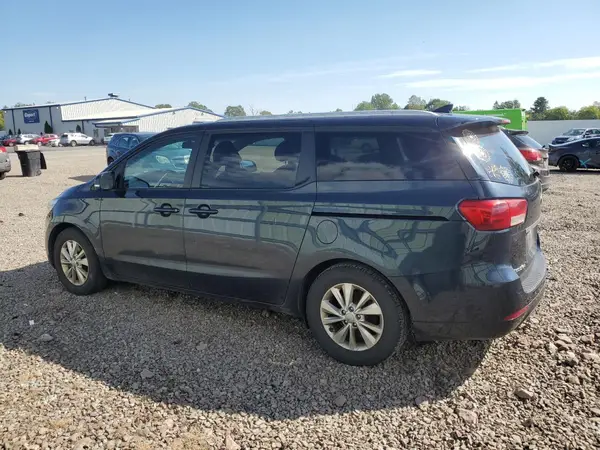 KNDMB5C14G6188817 2016 KIA SEDONA - Image 2