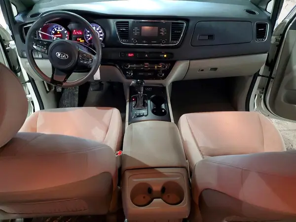 KNDMB5C14G6189806 2016 KIA SEDONA - Image 8
