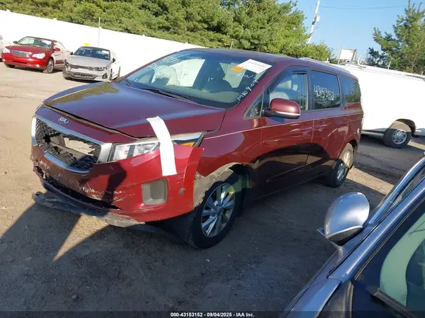 KNDMB5C14G6200187 2016 KIA SEDONA - Image 2