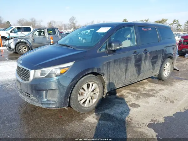 KNDMB5C14G6201999 2016 KIA SEDONA - Image 2