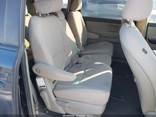 KNDMB5C14G6201999 2016 KIA SEDONA - Image 8