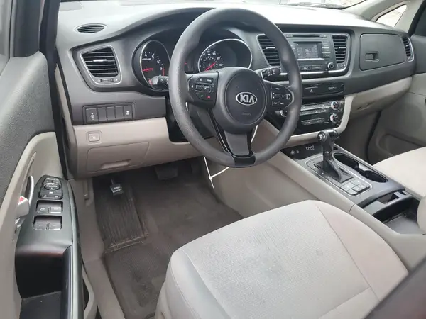 KNDMB5C14G6202876 2016 KIA SEDONA - Image 8