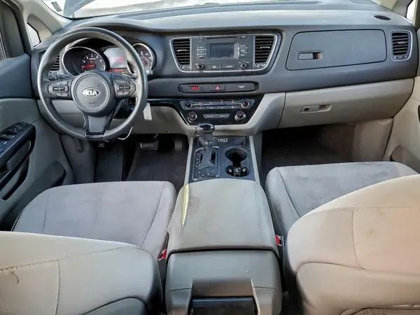 KNDMB5C14G6203140 2016 KIA SEDONA - Image 8