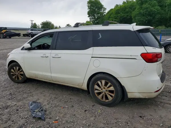 KNDMB5C14G6208712 2016 KIA SEDONA - Image 2