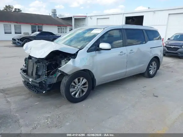 KNDMB5C14G6212484 2016 KIA SEDONA - Image 2