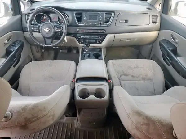 KNDMB5C14H6226435 2017 KIA SEDONA - Image 8