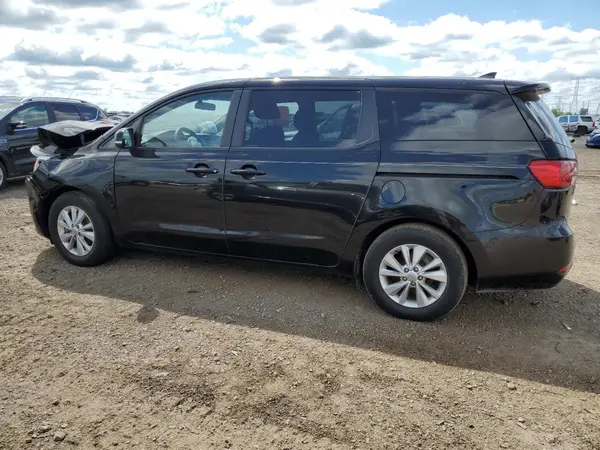 KNDMB5C14H6226810 2017 KIA SEDONA - Image 2