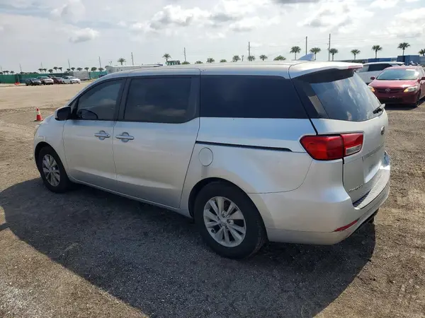 KNDMB5C14H6227293 2017 KIA SEDONA - Image 2