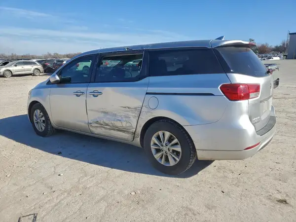 KNDMB5C14H6231330 2017 KIA SEDONA - Image 2