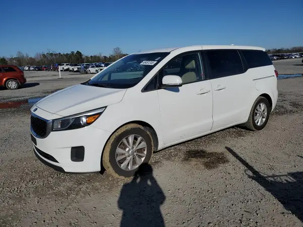 KNDMB5C14H6233076 2017 KIA SEDONA - Image 1