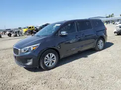 KNDMB5C14H6233210 2017 KIA SEDONA