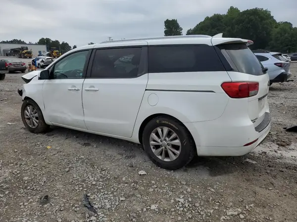 KNDMB5C14H6238441 2017 KIA SEDONA - Image 2