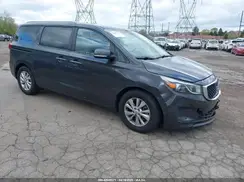 KNDMB5C14H6239766 2017 KIA SEDONA