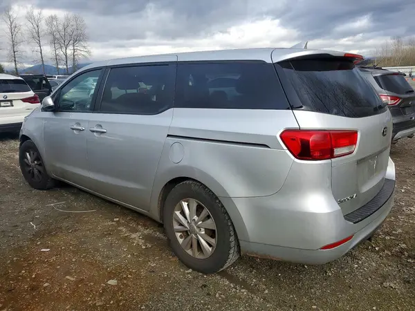KNDMB5C14H6241937 2017 KIA SEDONA - Image 2