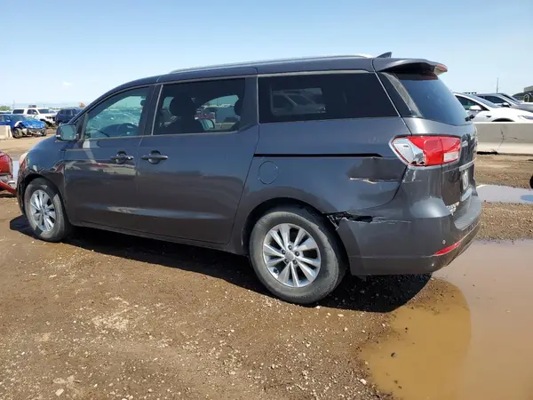 KNDMB5C14H6243221 2017 KIA SEDONA - Image 2