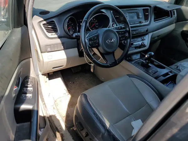 KNDMB5C14H6243221 2017 KIA SEDONA - Image 8