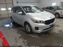 KNDMB5C14H6254235 2017 KIA SEDONA