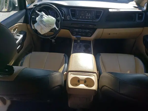 KNDMB5C14H6255174 2017 KIA SEDONA - Image 8