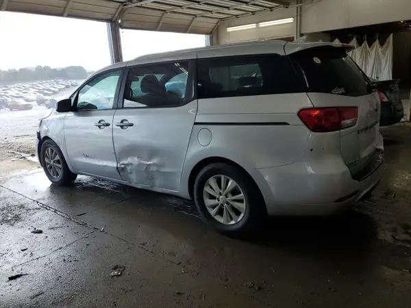 KNDMB5C14H6255367 2017 KIA SEDONA - Image 2