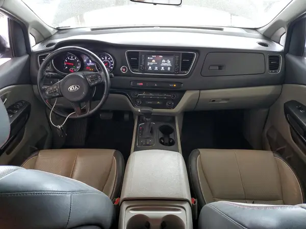 KNDMB5C14H6255367 2017 KIA SEDONA - Image 8