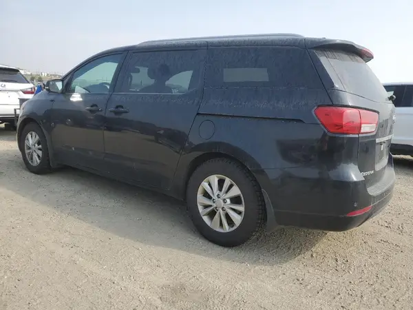 KNDMB5C14H6257488 2017 KIA SEDONA - Image 2