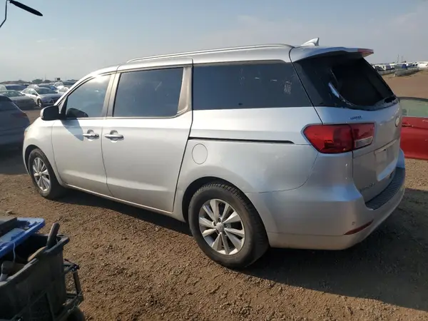 KNDMB5C14H6266515 2017 KIA SEDONA - Image 2