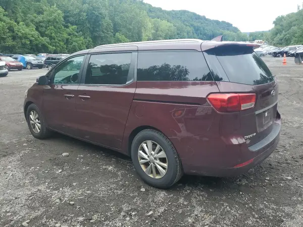 KNDMB5C14H6269138 2017 KIA SEDONA - Image 2