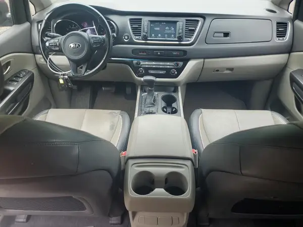 KNDMB5C14H6269138 2017 KIA SEDONA - Image 8