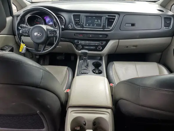 KNDMB5C14H6280429 2017 KIA SEDONA - Image 8