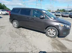 KNDMB5C14H6283833 2017 KIA SEDONA