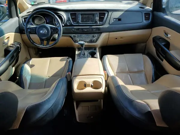 KNDMB5C14H6283864 2017 KIA SEDONA - Image 8