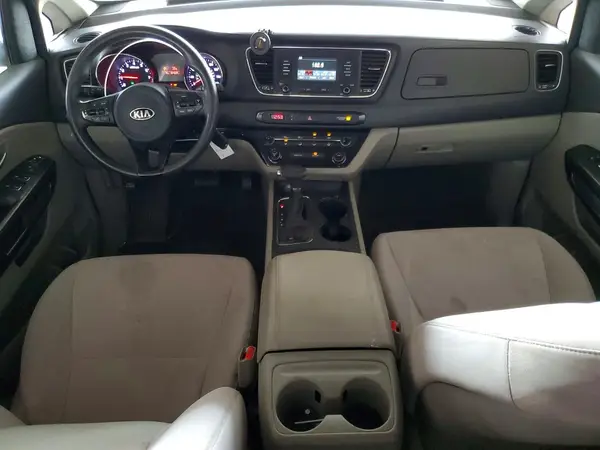 KNDMB5C14H6302171 2017 KIA SEDONA - Image 8