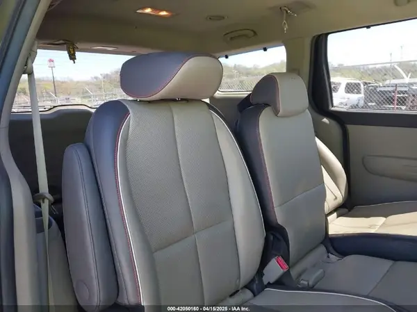 KNDMB5C14H6320184 2017 KIA SEDONA - Image 8