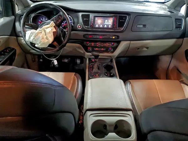 KNDMB5C14H6324199 2017 KIA SEDONA - Image 8